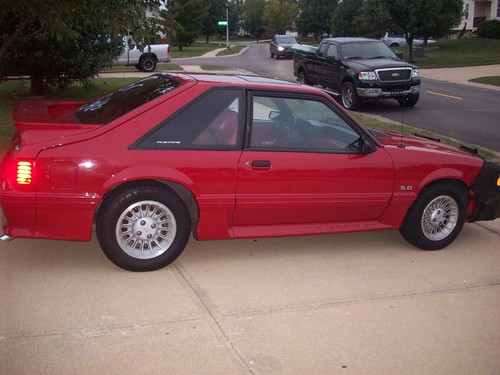 Image 2 of 1987 Mustang GT Red